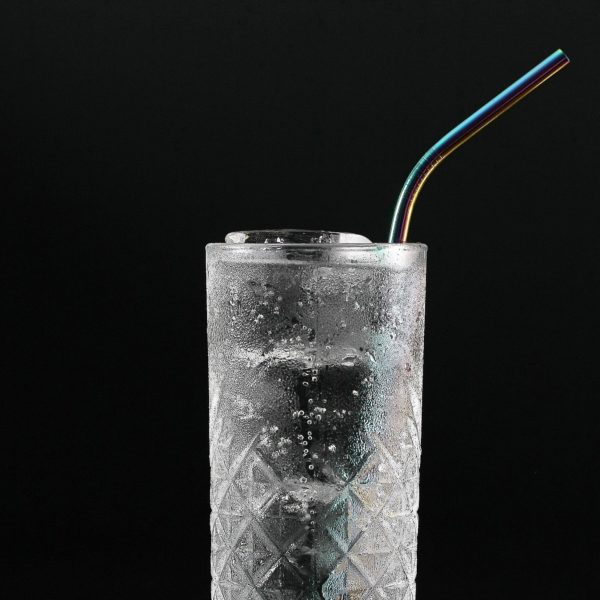 pailles-courbée-verre-monecogeste-eau-boisson-durable